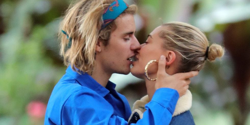 ヘイリー ボールドウィンとジャスティン ビーバーが今までで一番ホットなキス写真をインスタグラムに投稿 ハーパーズ バザー Harper S Bazaar 公式