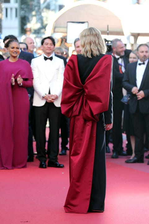 Final カンヌ国際映画祭18直送 セレブの豪華レッドカーペットドレス集 ハーパーズ バザー Harper S Bazaar 公式 Final カンヌ国際映画祭18直送 セレブの豪華レッドカーペットドレス集 ハーパーズ バザー Harper S Bazaar 公式