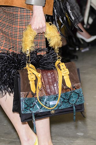 Handbag, Yellow, Fashion, Footwear, Bag, Fashion accessory, Leg, Shoe, Leather, Fur, 