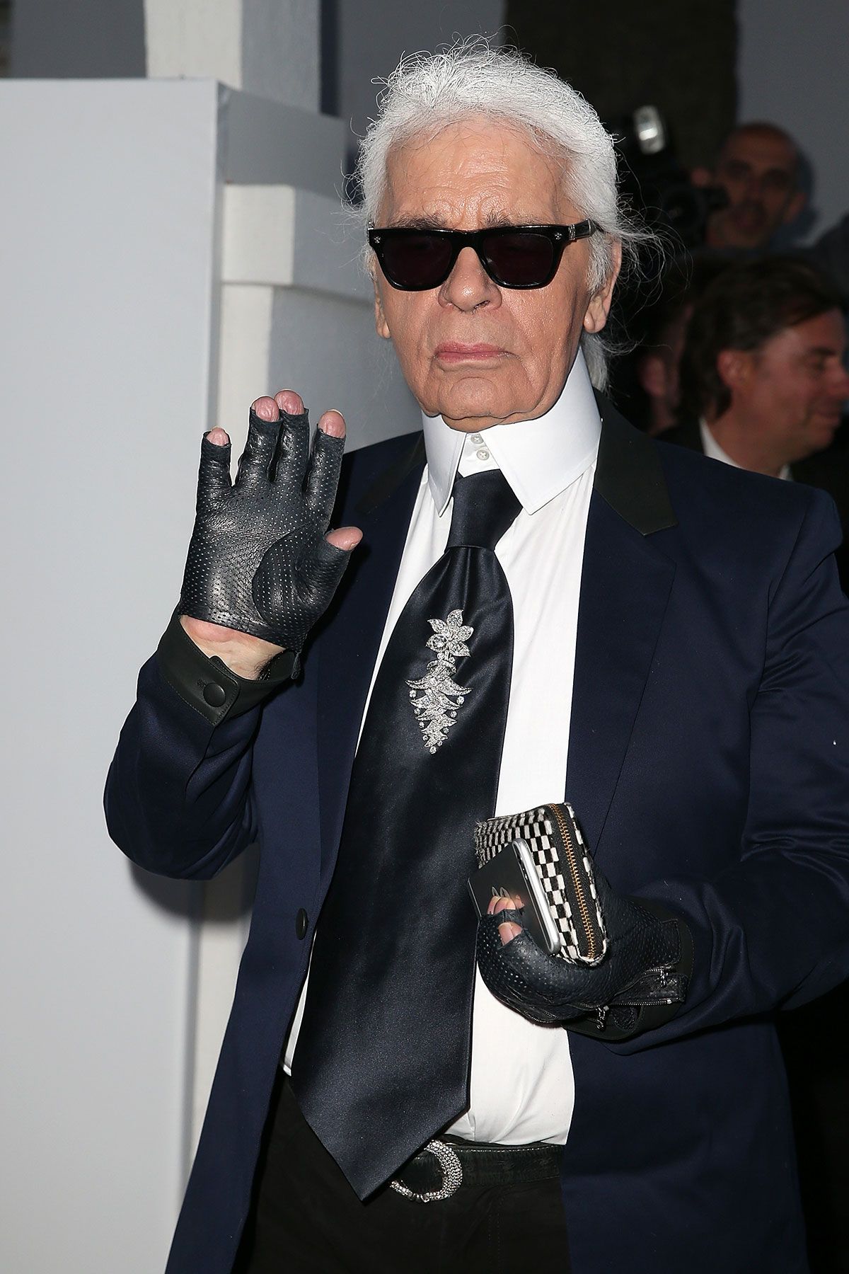 大人気格安karl lagerfeld(カールラガーフェルド) ヴィンテージ ネックレス アクセサリー