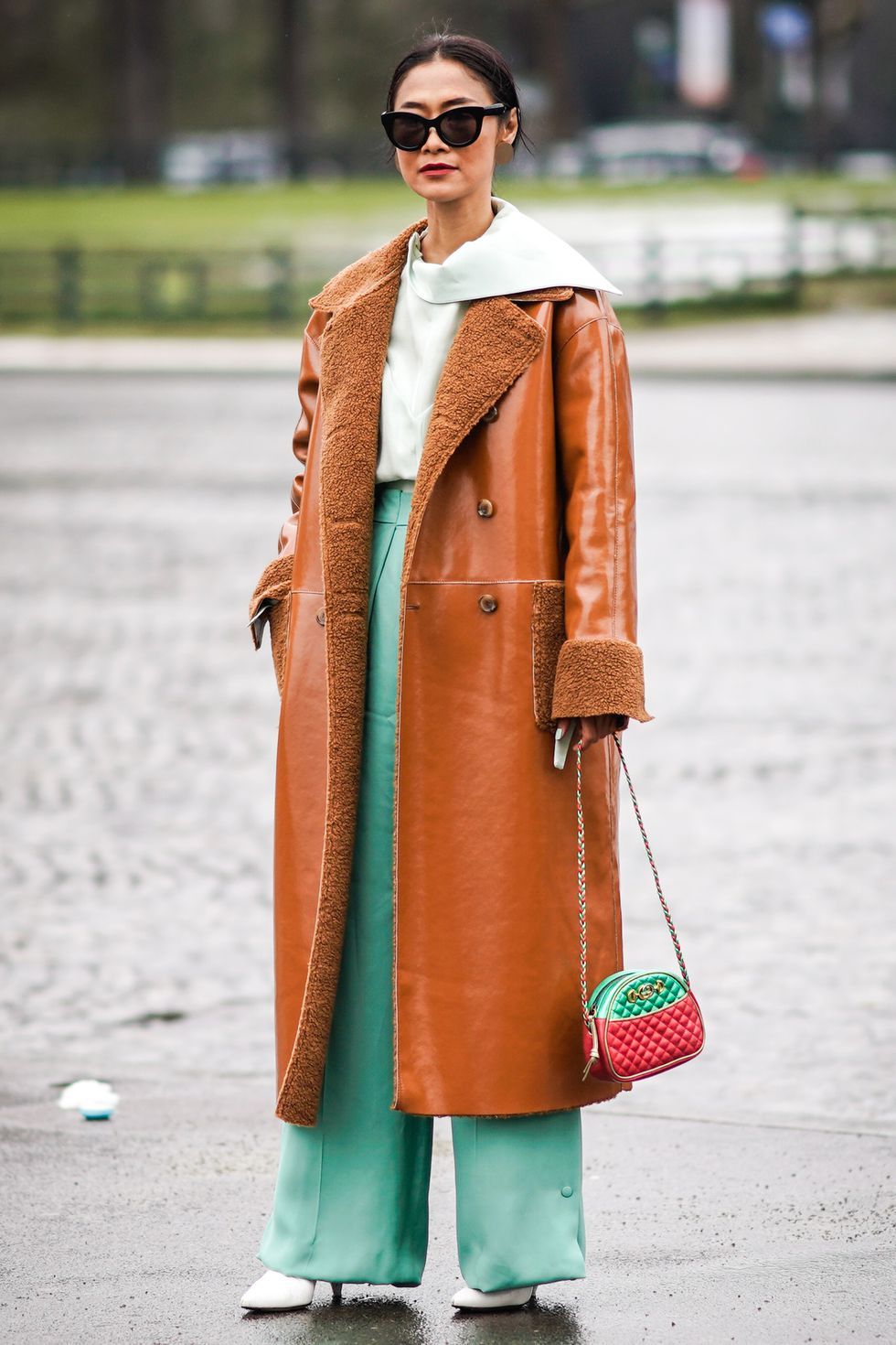 Clothing, Street fashion, Fashion, Coat, Orange, Outerwear, Trench coat, Brown, Overcoat, Suit, 