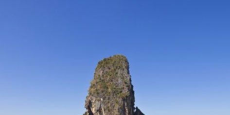 Coastal and oceanic landforms, Boat, Tourism, Watercraft, Sand, Beach, Rock, Coast, Travel, Island, 