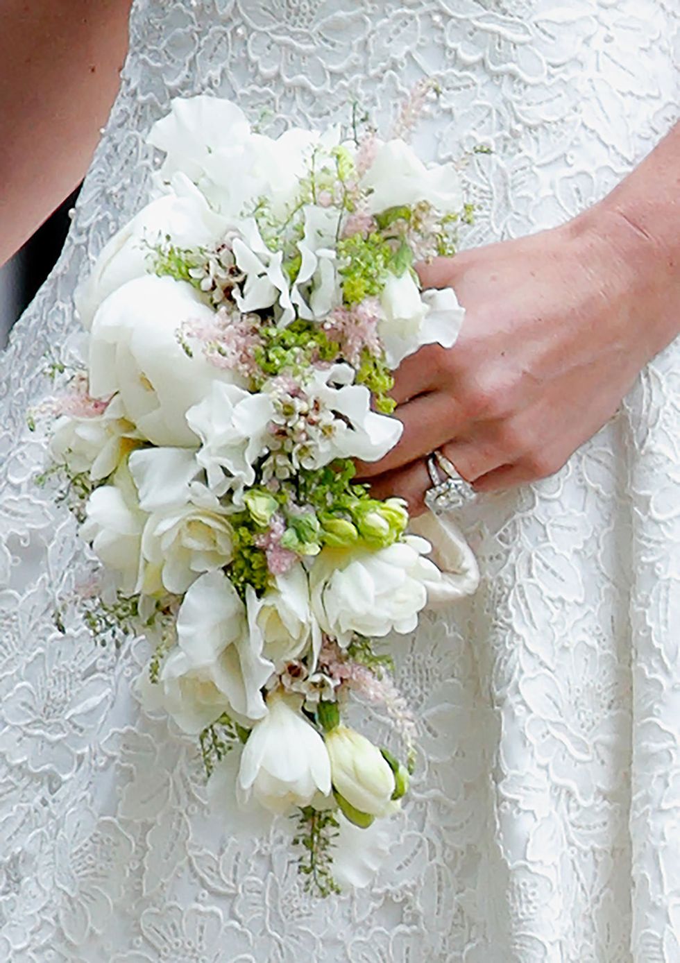 Bouquet, Flower, Cut flowers, Plant, Flower Arranging, Hand, Floristry, Floral design, Petal, Wedding dress, 