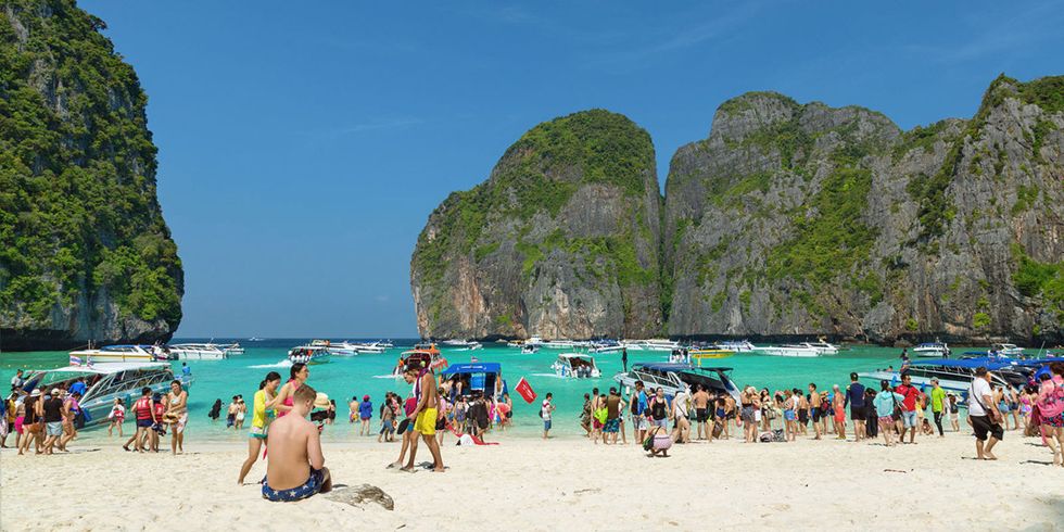 Beach, Tourism, Vacation, People on beach, Coast, Coastal and oceanic landforms, Caribbean, Fun, Leisure, Summer, 