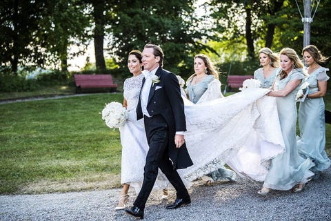 スウェーデンのマデレーン王女 友人の結婚式でブライズメイドを務める ハーパーズ バザー Harper S Bazaar 公式