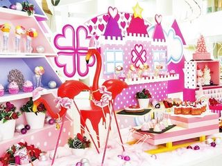 ピンクで恋愛運アップ ヒルトン東京ベイの ピンク クリスマス デザートブッフェ ハーパーズ バザー Harper S Bazaar 公式