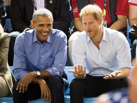 何やら楽しそう ハリー王子とオバマ前大統領が盛り上がっていた会話の内容とは ハーパーズ バザー Harper S Bazaar 公式