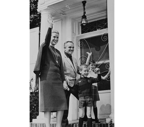 グレース ケリーが幼少期を過ごした豪邸 一般公開は中止に ハーパーズ バザー Harper S Bazaar 公式