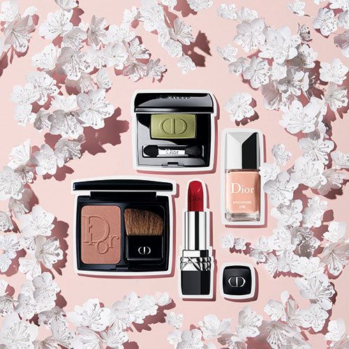 Cosmetics, Pink, Product, Eye shadow, Beauty, Blossom, Eye, Spring, Material property, Beige, 