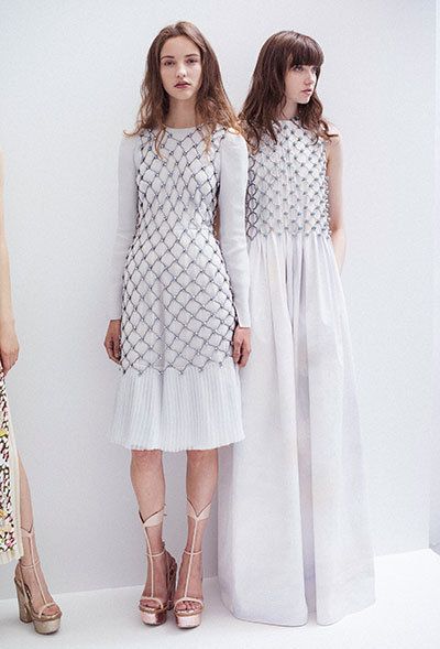 【夏の日差しをエレガントに遮る♪】Dior バイザー DIOR2025春夏コレクション新作 「D-ジャーニー」は、エレガンス