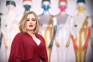 16年 Youtubeで最も話題となった動画とは ハーパーズ バザー Harper S Bazaar 公式 16年 Youtubeで最も話題となった動画とは ハーパーズ バザー Harper S Bazaar 公式