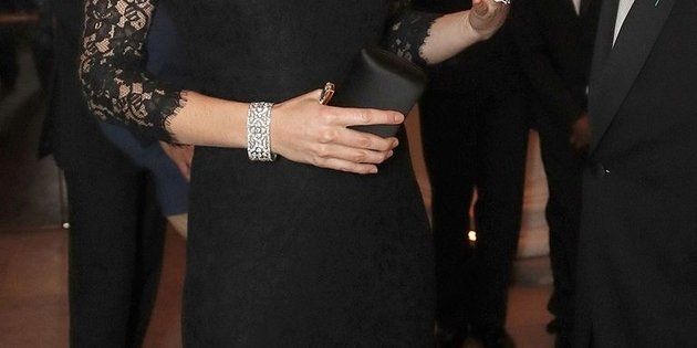 Little black dress, Dress, Arm, Hand, Leg, Gesture, Fashion accessory, Jewellery, Nail, 