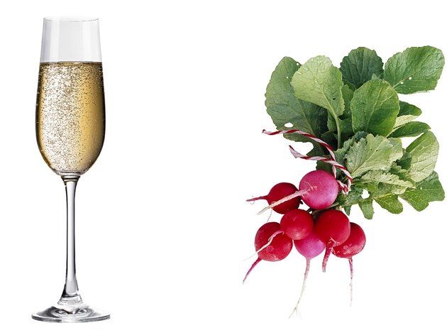 Champagne stemware, Stemware, Champagne, Wine glass, Drink, Wine, Radish, Glass, Alcoholic beverage, Plant, 