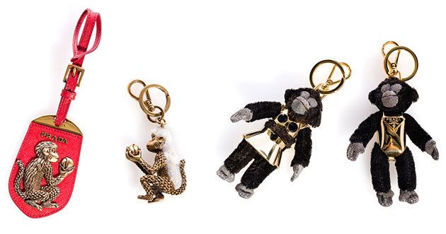 Keychain, Body jewelry, Symbol, Chain, Earrings, Brass, 