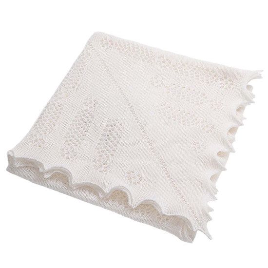 White, Beige, Textile, Rectangle, Linens, Handkerchief, Pattern, Lace, 