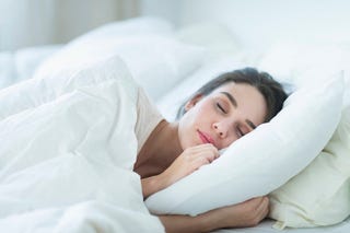 たった２分で眠りにつける 米軍直伝のコツ ハーパーズ バザー Harper S Bazaar 公式