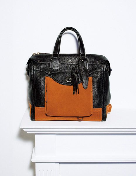 Brown, Product, Bag, Style, Orange, Fashion accessory, Shoulder bag, Fashion, Luggage and bags, Black, 