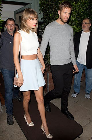 今をときめく歌姫 テイラー スウィフト Taylor Swift から学ぶ ハッピーを引き寄せるコーディネイト術 ハーパーズ バザー Harper S Bazaar 公式 今をときめく歌姫 テイラー スウィフト Taylor Swift から学ぶ ハッピーを引き寄せるコーディネイト術 ハーパーズ バザー Harper S Bazaar 公式