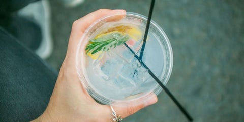 へストン ブルメンタールが教える 究極のジントニックの作り方 ハーパーズ バザー Harper S Bazaar 公式