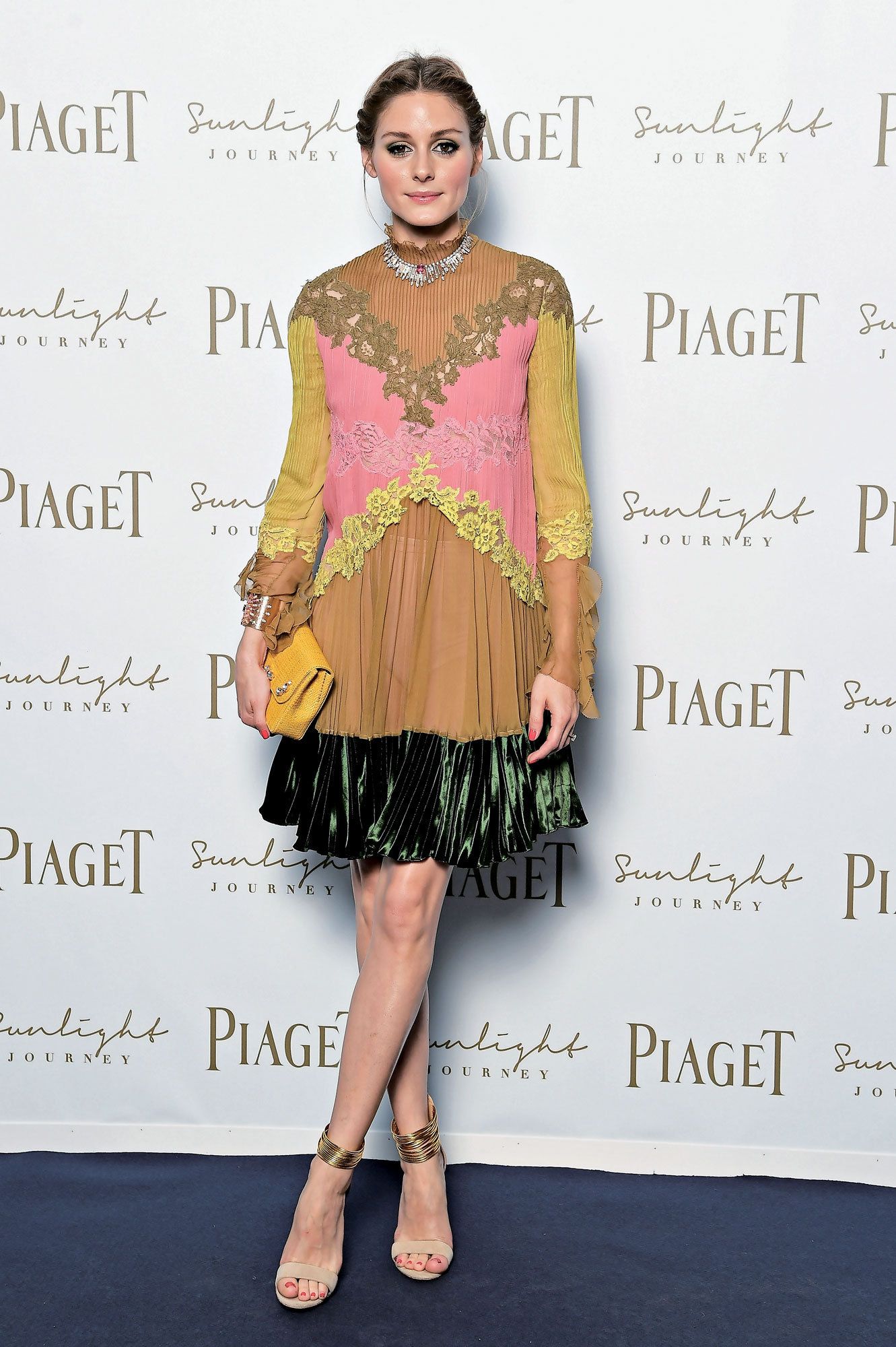 olivia palermo オリヴィアパレルモ プリント柄 ボウタイブラウス milan-italy-olivia-palermo-