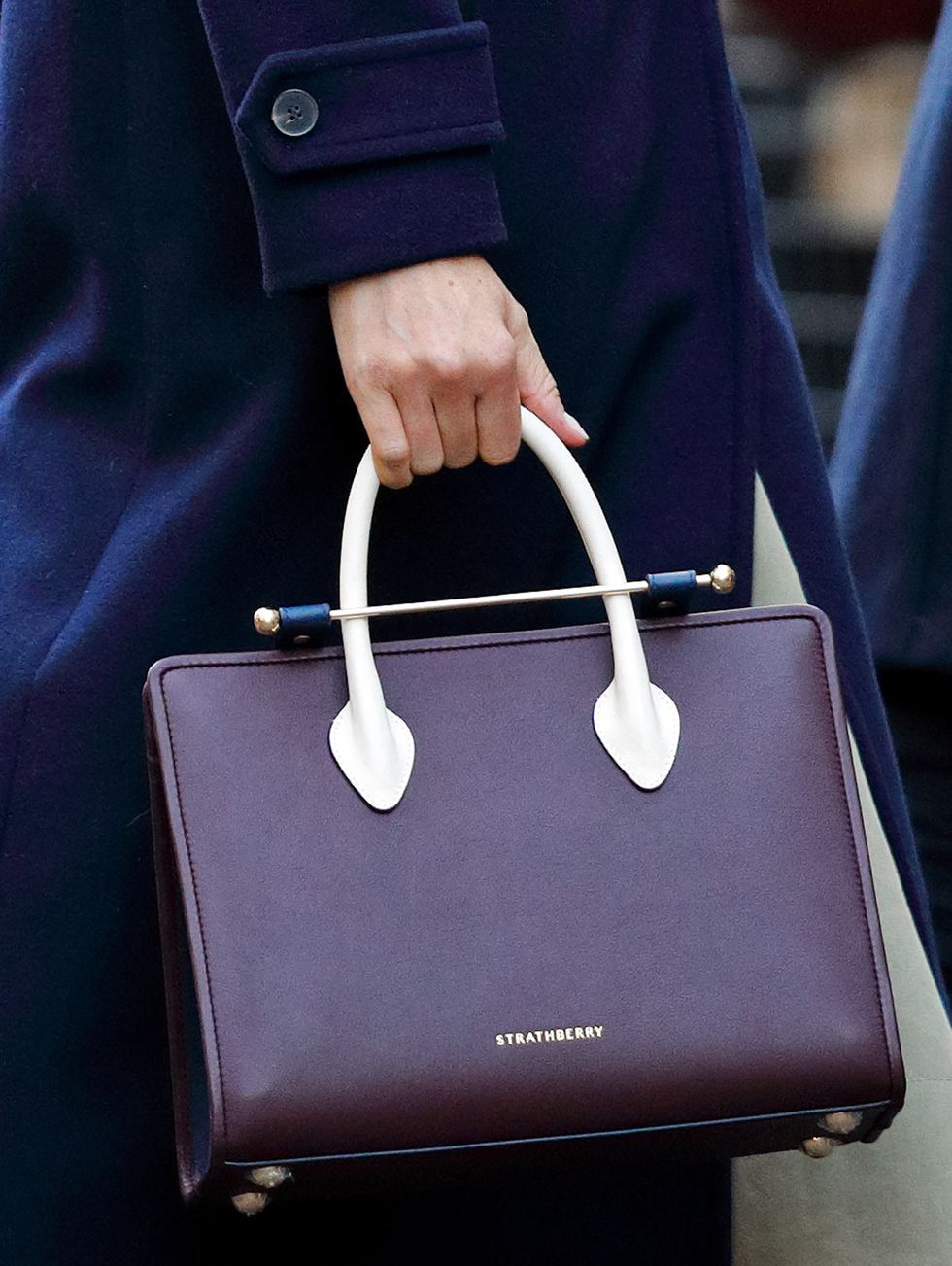 Handbag, Bag, Birkin bag, Fashion accessory, Purple, Hand luggage, Fashion, Violet, Leather, Beauty, 