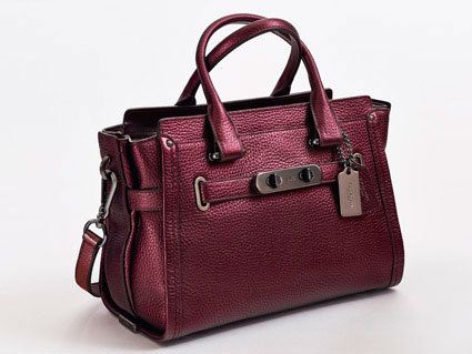 Product, Brown, Bag, Textile, Photograph, Red, Fashion accessory, Style, Luggage and bags, Strap, 