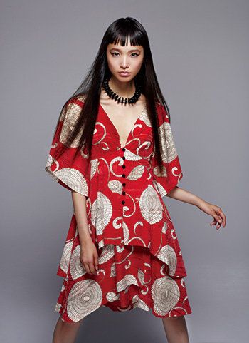 Sleeve, Shoulder, Textile, Joint, Dress, Pattern, Red, One-piece garment, Style, Formal wear, 