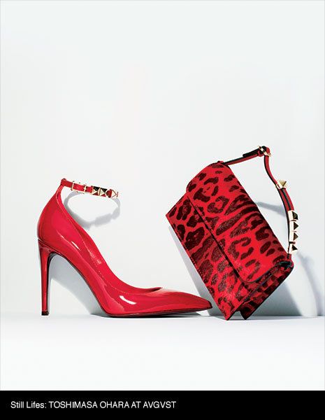 Footwear, High heels, Red, Sandal, Basic pump, Bag, Carmine, Fashion, Shoulder bag, Foot, 