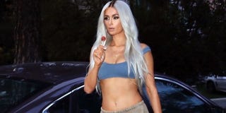 パリス ヒルトンがyeezyシーズン6コレクションでキム カーダシアンのクローンに ハーパーズ バザー Harper S Bazaar 公式