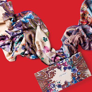 Outerwear, Textile, Pattern, Fashion accessory, Visual arts, Scarf, Kimono, Pattern, Fashion design, 