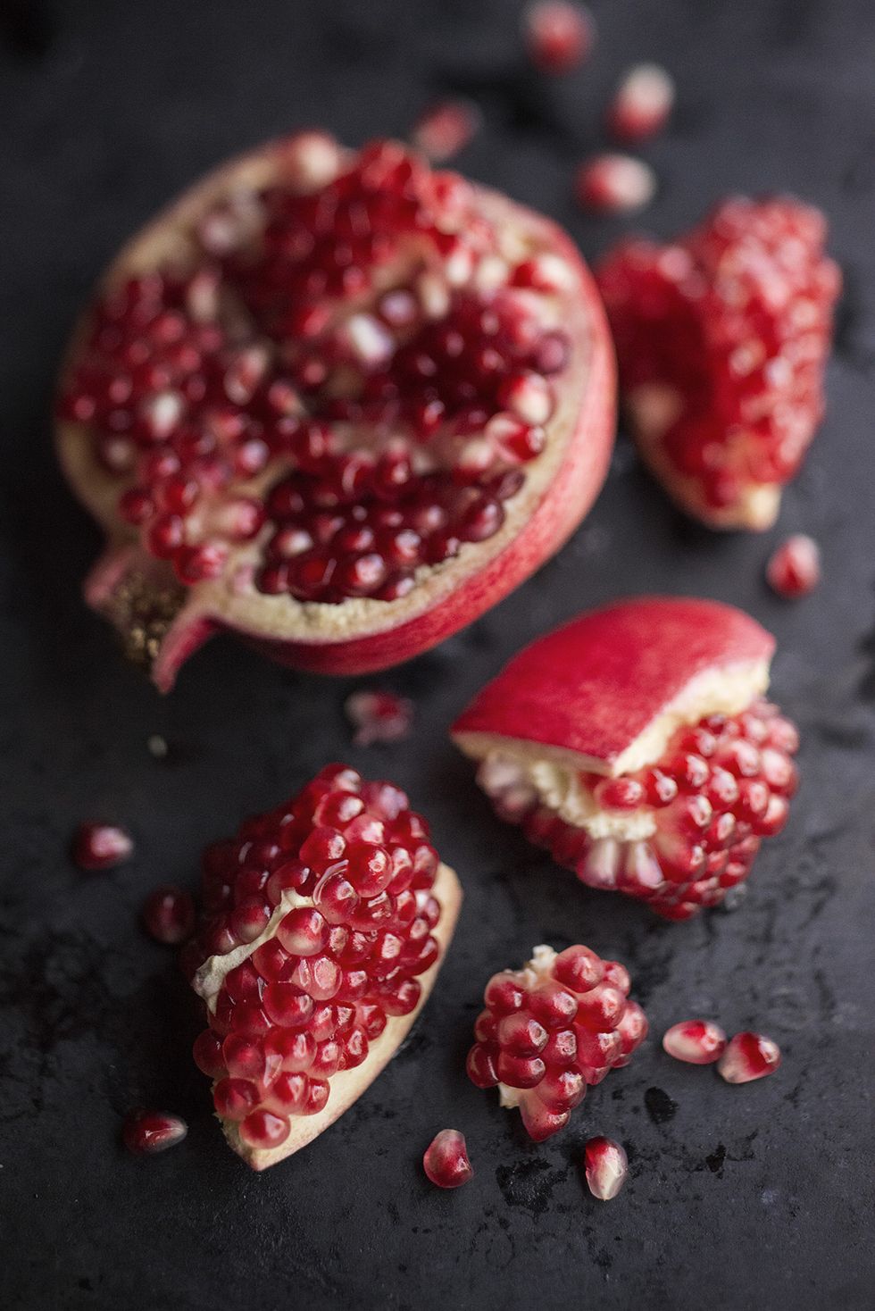 Food, Pomegranate, Ingredient, Cuisine, Fruit, Superfood, Dish, Pink peppercorn, Produce, Plant, 