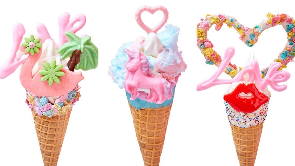 Ice cream cone, Soft Serve Ice Creams, Frozen dessert, Ice cream, Cone, Dessert, Food, Gelato, Dairy, Sorbetes, 