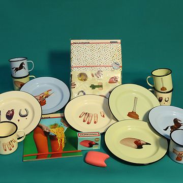 Serveware, Dishware, Drinkware, Cup, Teacup, Coffee cup, Tableware, Porcelain, Saucer, Cup, 