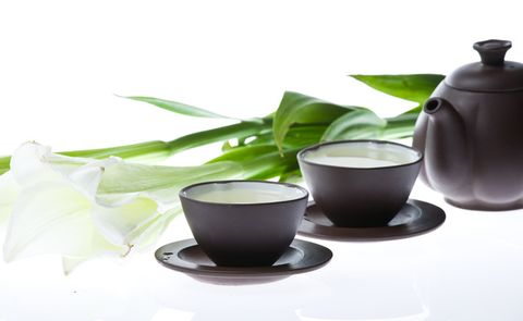 Teapot, Cup, Leaf, Serveware, Tableware, Drink, Teacup, Chinese herb tea, Dishware, Cup, 