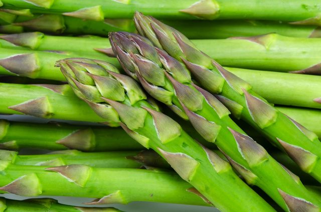 Asparagus, Vegetable, Asparagus, Plant, Bamboo shoot, Food, Produce, Plant stem, Vegetarian food, Vascular plant, 