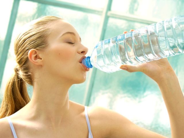 Drinking water, Water, Water bottle, Bottled water, Mineral water, Drinking, Skin, Shoulder, Bottle, Neck, 