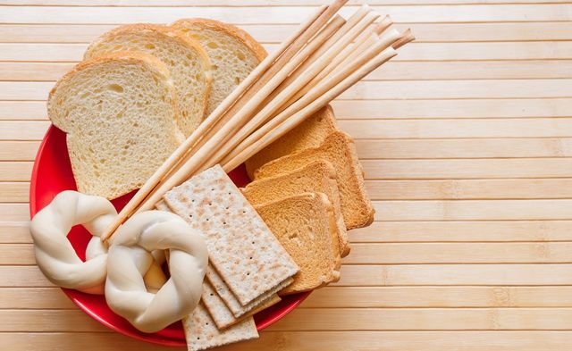 Food, Dish, Sliced bread, Cuisine, Ingredient, Bread, Gluten, Loaf, Tableware, 
