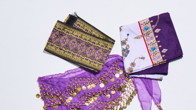Purple, Textile, Magenta, Violet, Embroidery, Lavender, Pattern, Creative arts, Needlework, Craft, 