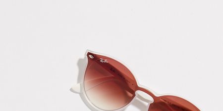 Eyewear, Sunglasses, Glasses, Personal protective equipment, Transparent material, aviator sunglass, Goggles, Vision care, Still life photography, Material property, 
