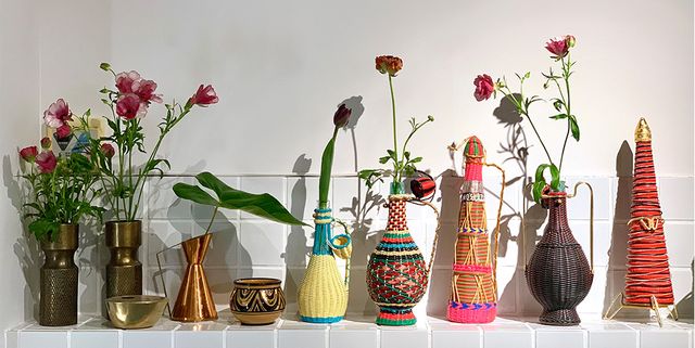 Mason jar, Bottle, Vase, Glass bottle, Flower, Flowerpot, Plant, Houseplant, Room, Still life photography, 