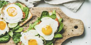 Dish, Food, Fried egg, Egg, Cuisine, Ingredient, Breakfast, Poached egg, Spinach, Produce, 