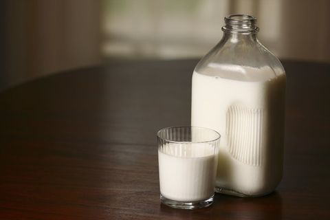 Milk, Raw milk, Drink, Buttermilk, Rice milk, Grain milk, Lactose, Dairy, Soy milk, Almond milk, 