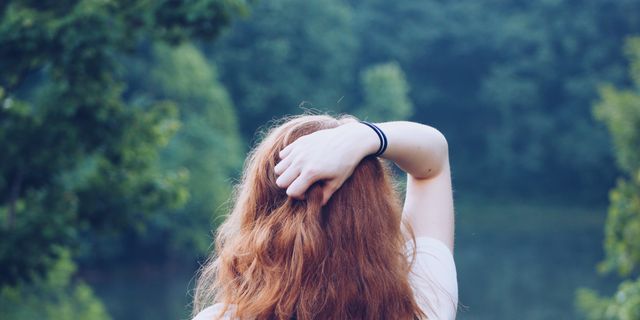Hair, People in nature, Photograph, Hairstyle, Long hair, Blond, Beauty, Shoulder, Brown hair, Summer, 