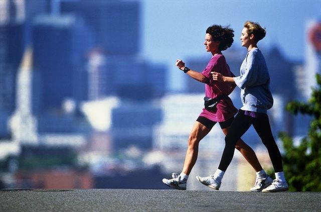 Running, Jogging, Recreation, Individual sports, Fun, Sports, Footwear, Sky, Long-distance running, Walking, 
