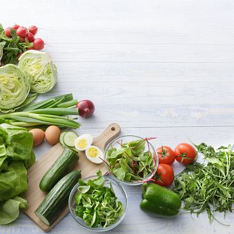 Natural foods, Vegetable, Food, Leaf vegetable, Cruciferous vegetables, Vegan nutrition, Superfood, Vegetarian food, Ingredient, Plant, 