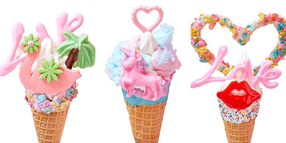 Ice cream cone, Soft Serve Ice Creams, Frozen dessert, Ice cream, Dessert, Cone, Food, Dairy, Gelato, Sorbetes, 