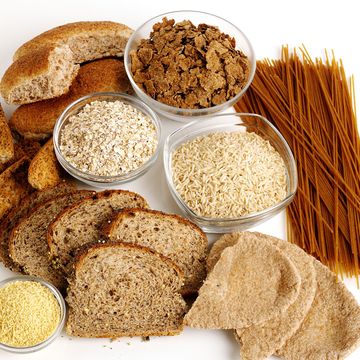 Food, Oat bran, Cuisine, Ingredient, Dish, Bran, Whole grain, Gluten, Powder, Produce, 