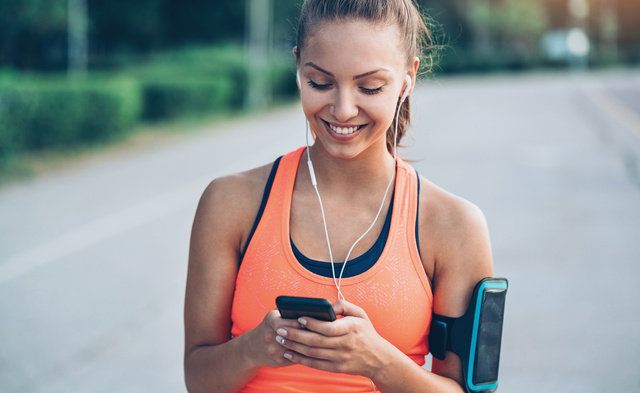 Shoulder, Arm, Gadget, Summer, Technology, Smile, Electronic device, Muscle, Physical fitness, Mobile phone, 