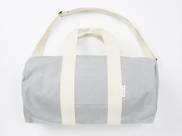 Bag, White, Handbag, Product, Beige, Fashion accessory, Shoulder bag, Luggage and bags, 