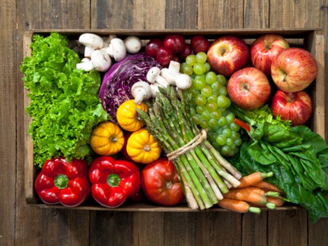 Natural foods, Local food, Whole food, Vegetable, Food, Vegan nutrition, Leaf vegetable, Food group, Superfood, Vegetarian food, 
